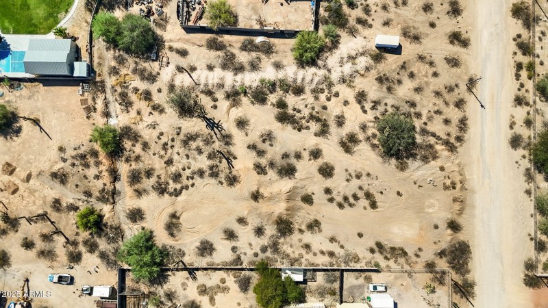 Flat Buildable Lot