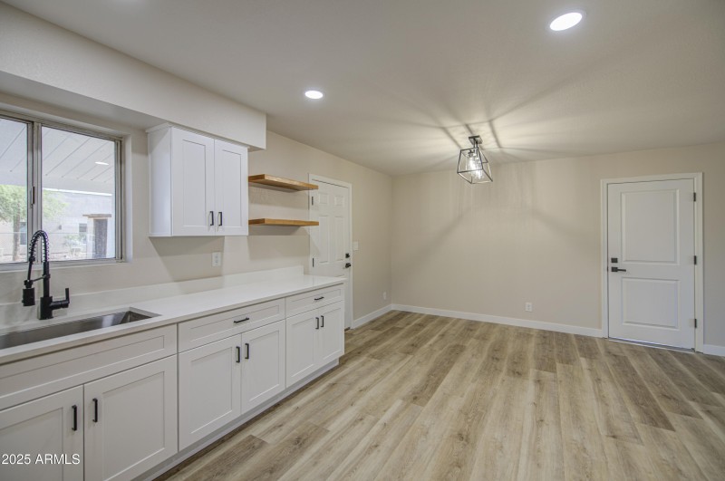 Kitchen 6