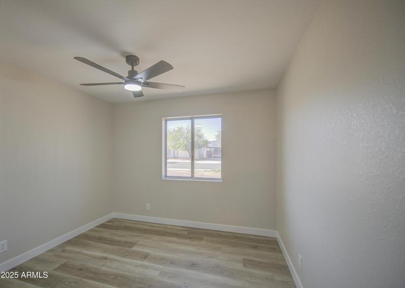 Bedroom 2-pic 1