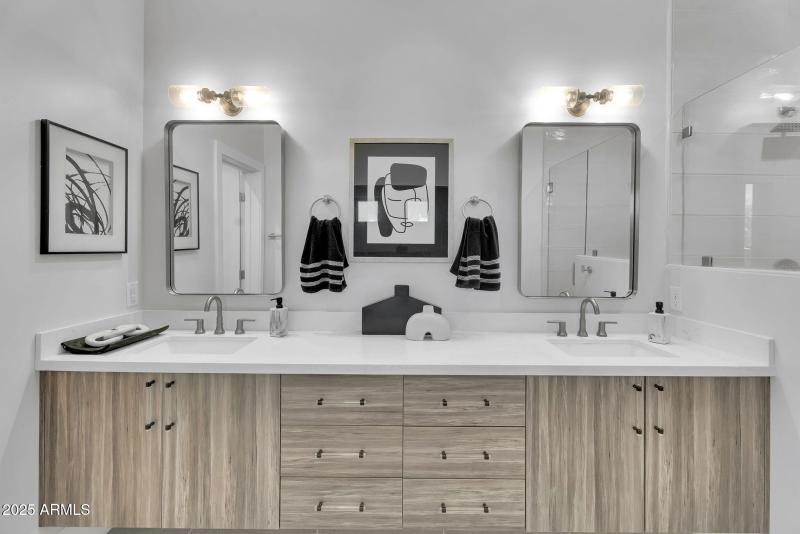 33-web-or-mls-Hearne-30