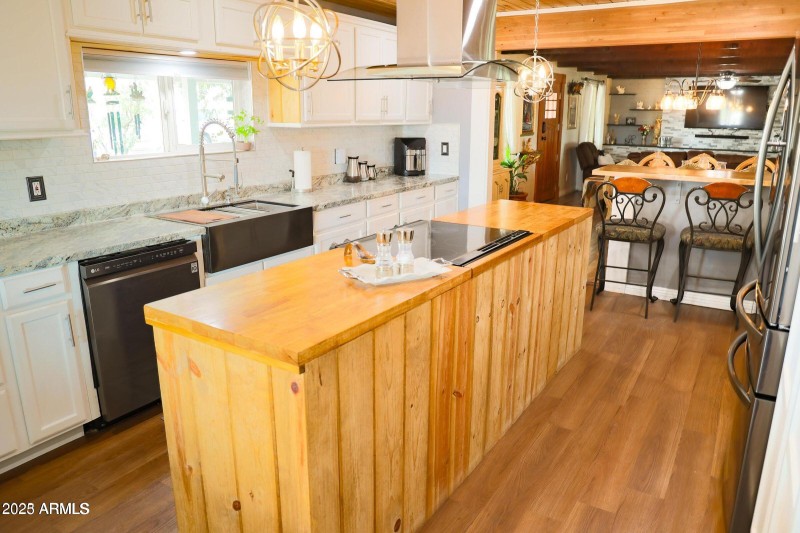 20230821210408789984000000-o