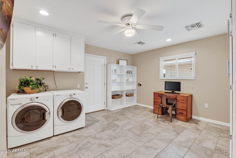 Bonus Laundry/Craft/Office space