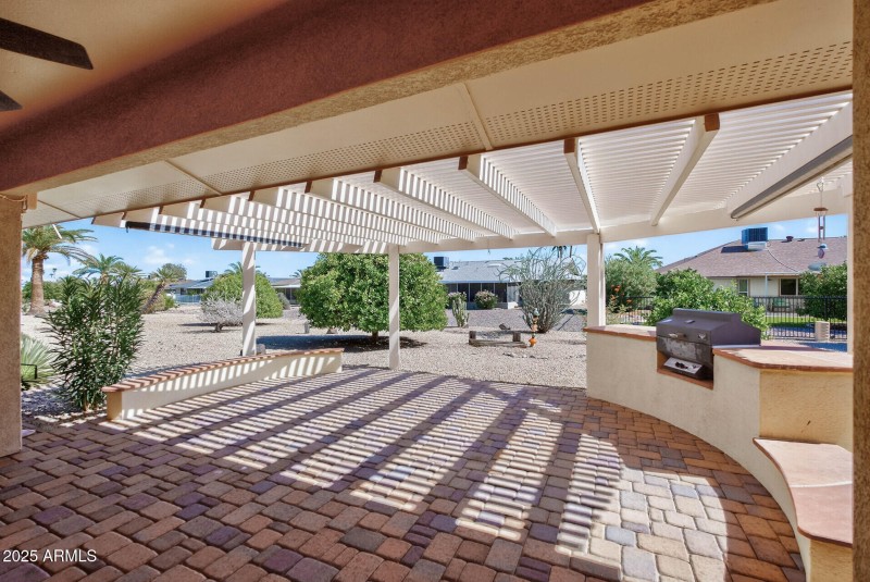 Xtd, Paver, Shaded Patio w/BarBQ