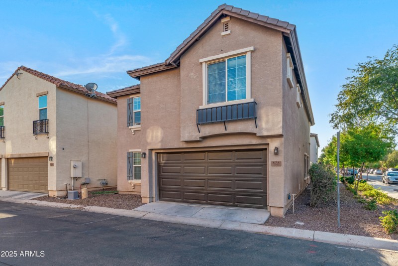 5_878 s huish dr-5