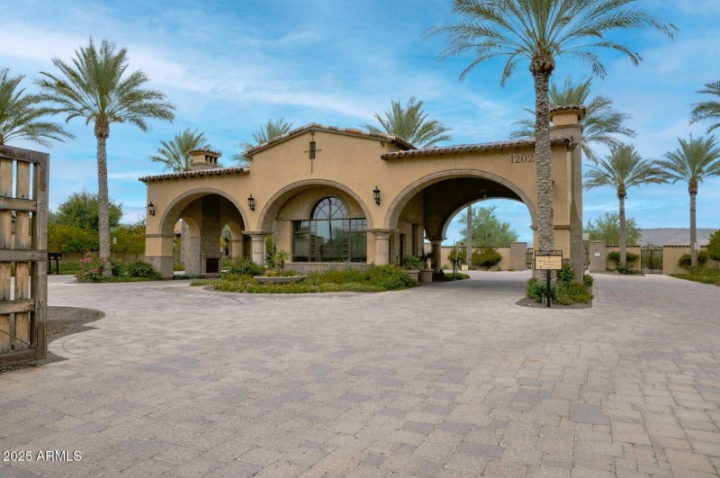 Blackstone Gated Community-