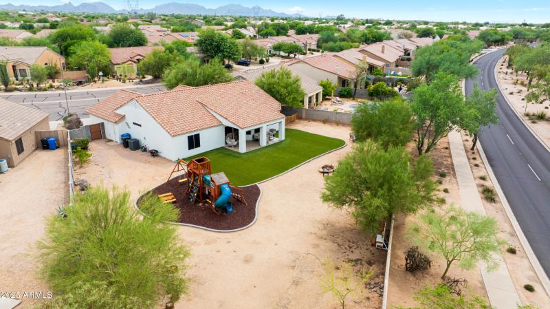 Spacious Backyard