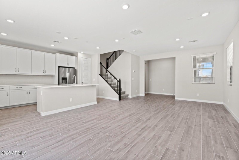 20250523045423155239000000-o