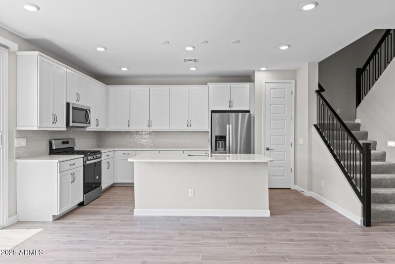 20250523045425134386000000-o