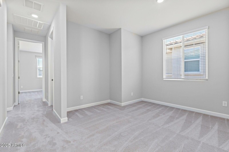 20250523045432445481000000-o