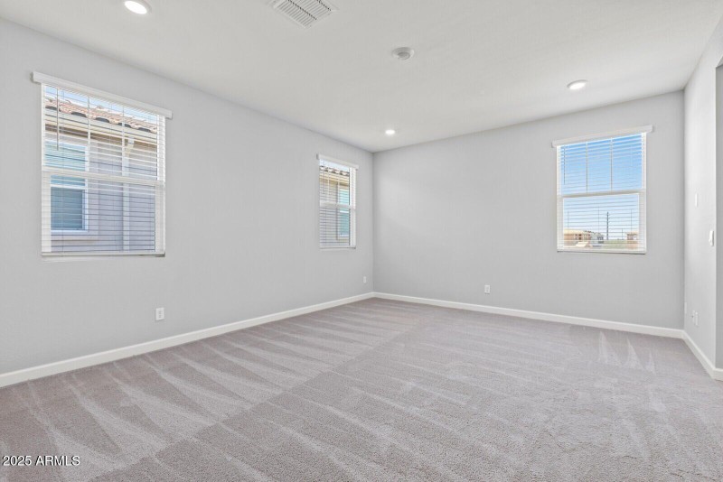 20250523045435000214000000-o