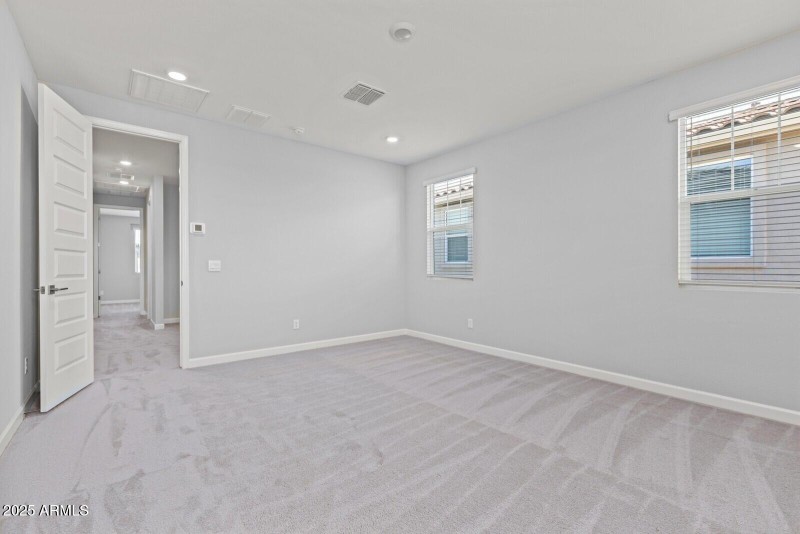 20250523045436420997000000-o