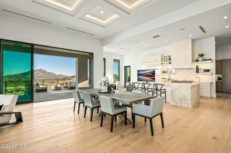 Dining to Exterior Pool