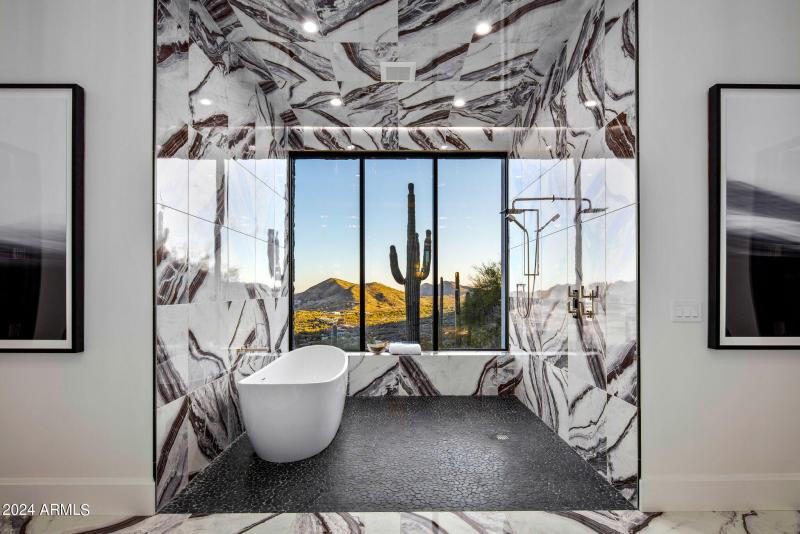 Stunning Spa Bath