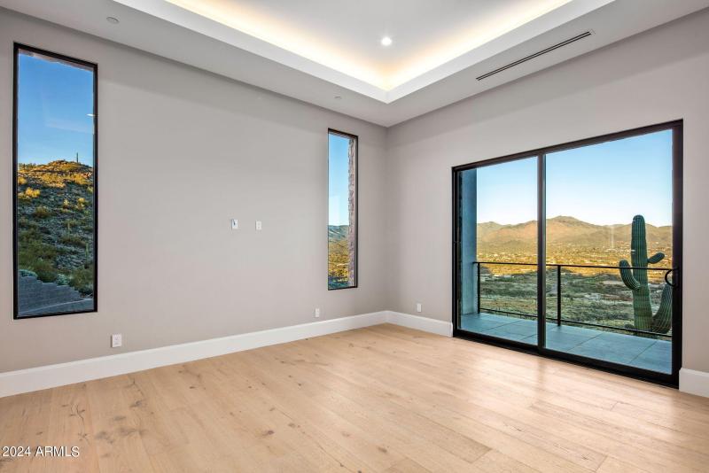 1st Guest Room