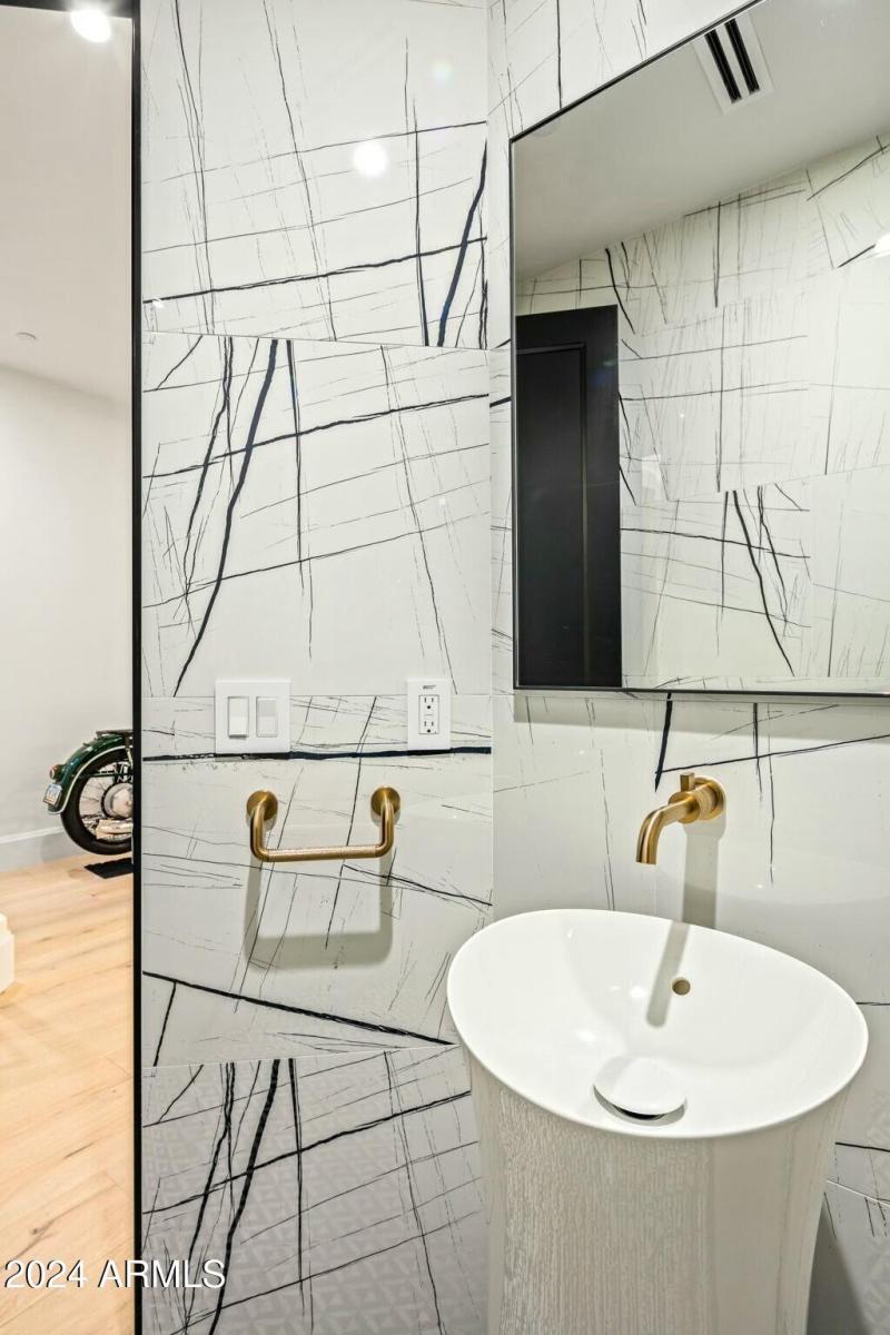 Game Room Bath