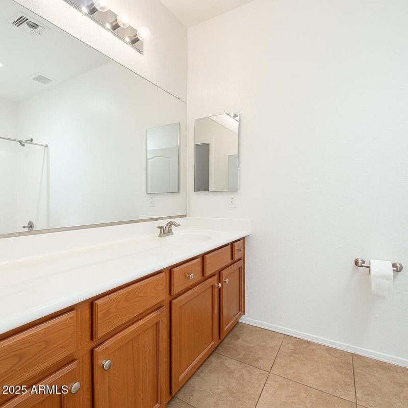 ChatGPT Image Sep 17, 2025, 10_28_53 PM