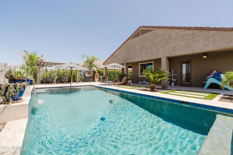 Pool Silverleaf