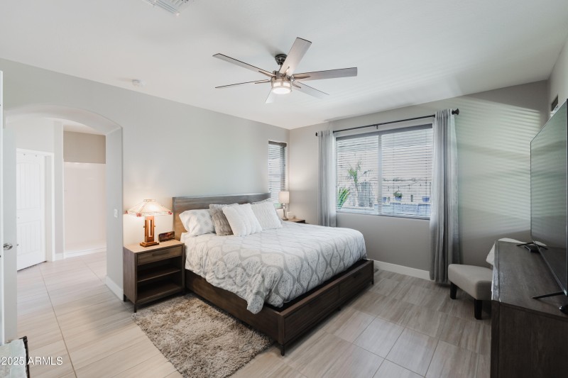 Master Bedroom Silverleaf