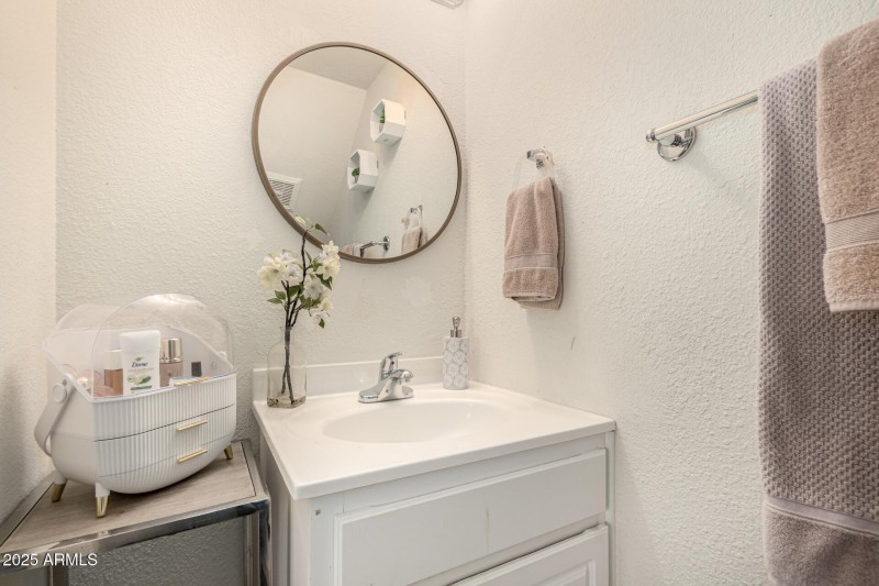 Half-bath Downstairs