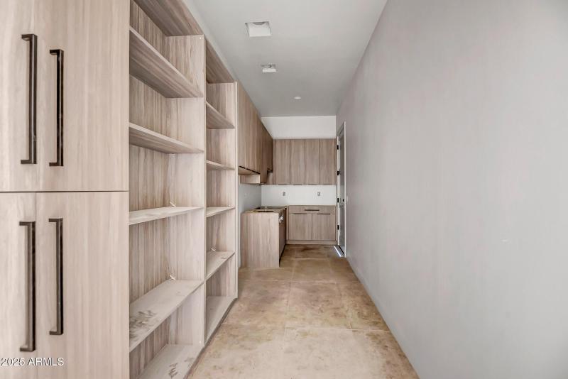 Laundry room / mudd room / pantry