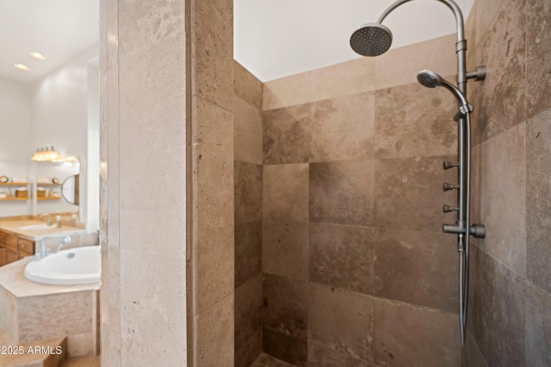 Master Bath Walk In Shower