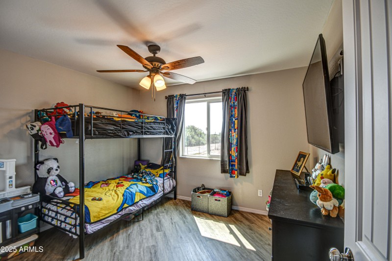 Bedroom 2-pic 1