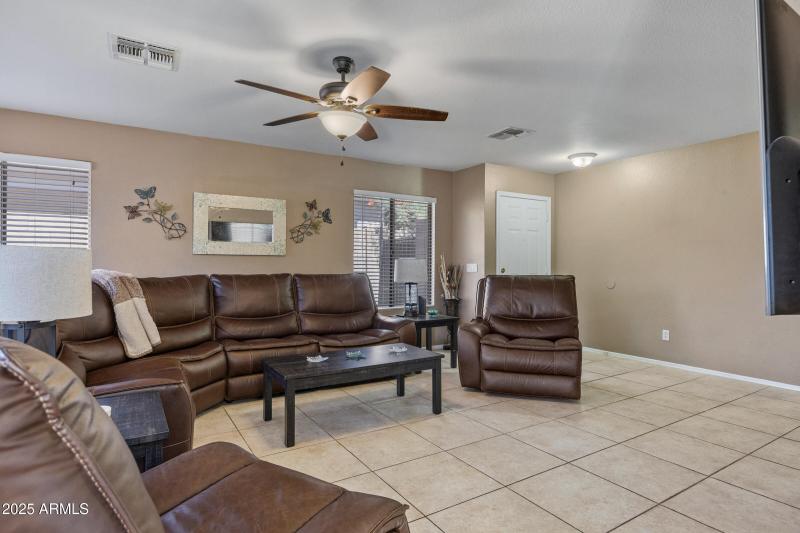 16826 N 113th Ave-8