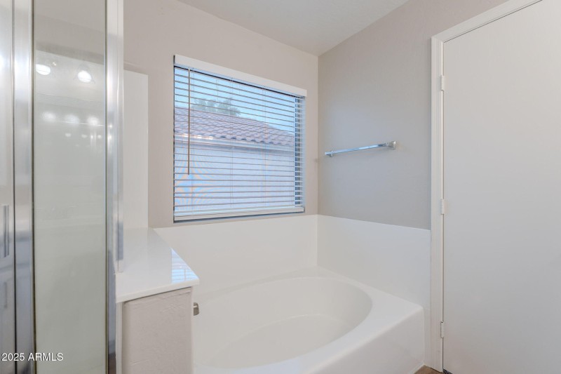 40-web-or-mls-Scott-40