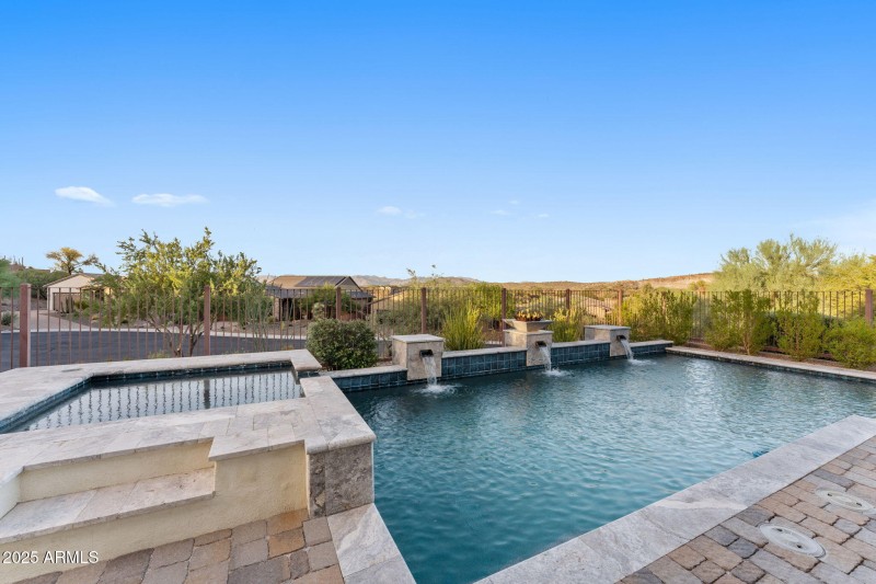 52-web-or-mls-DSC09909