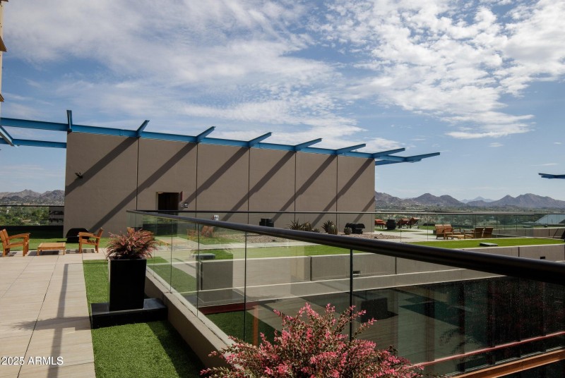 Rooftop 2