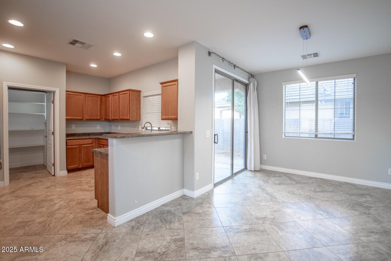 20250914_15166-W-Aster-Dr_06