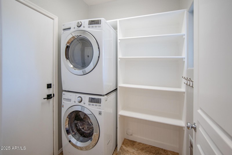 20250914_15166-W-Aster-Dr_09