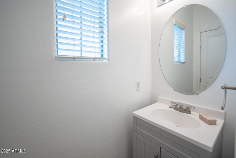 20250914_15166-W-Aster-Dr_18