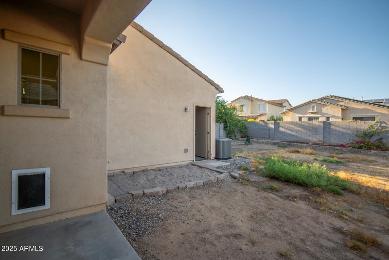 20250914_15166-W-Aster-Dr_19