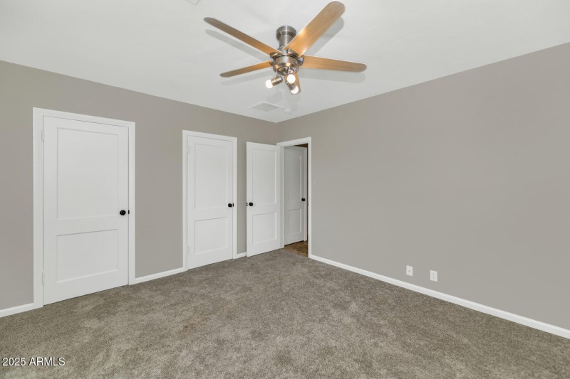 3822 E Monterosa St-large-017-002-TOD795