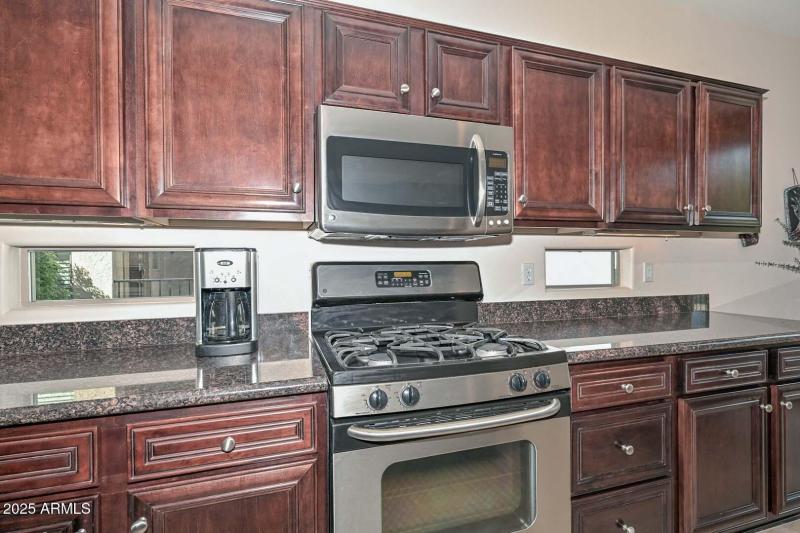 Kitchen-Range