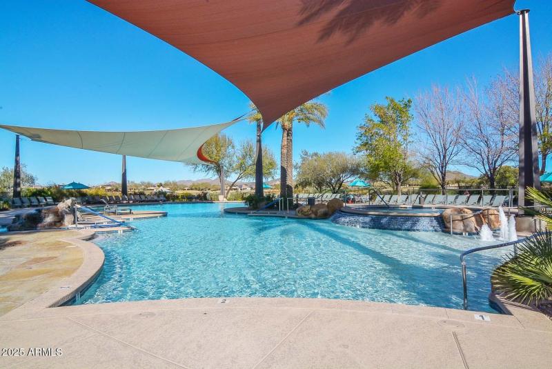 Kiva Club-Community Pool