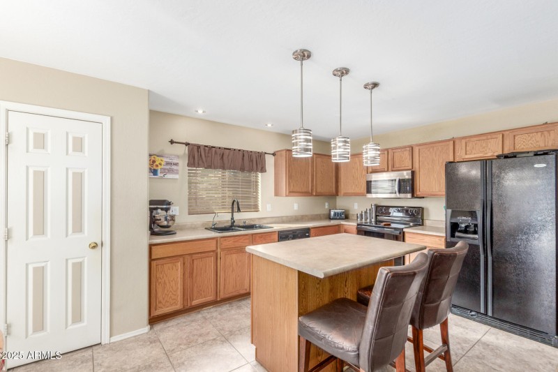 Eat in Kitchen