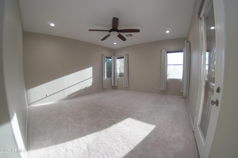 MasterBedroom2