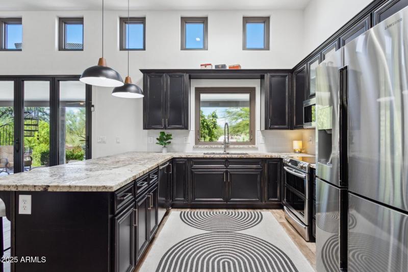 13-web-or-mls-30506-n-60th-st