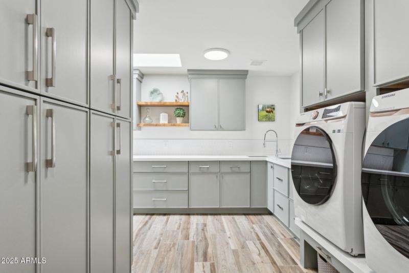 48-web-or-mls-30506-n-60th-st