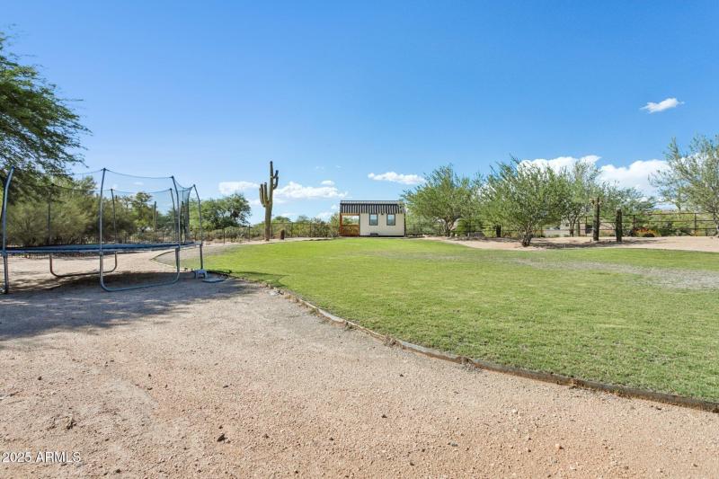 61-web-or-mls-30506-n-60th-st