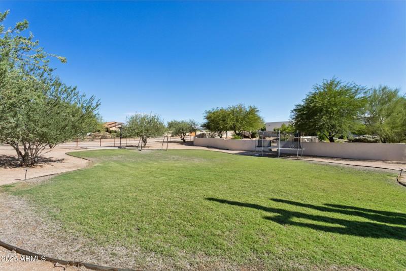 62-web-or-mls-30506-n-60th-st