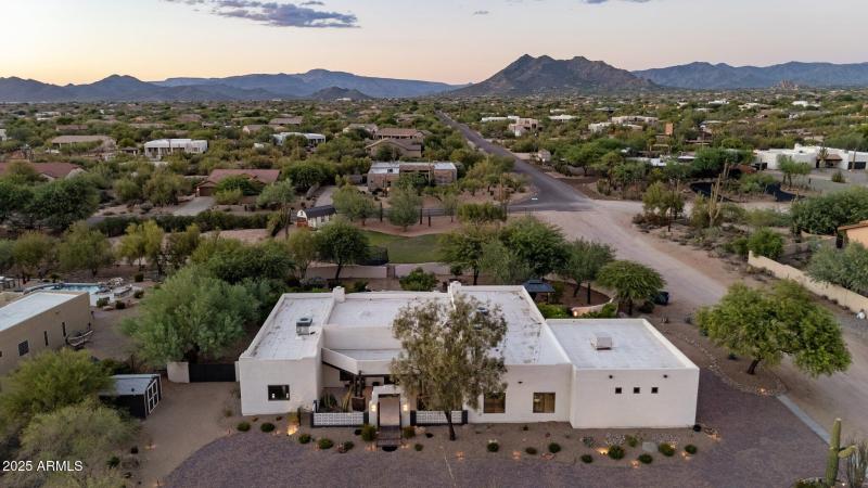 86-web-or-mls-30506-n-60th-st