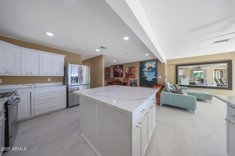 Carrara Quartz