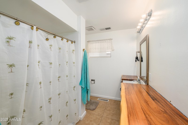 4540 Bird Lane-17