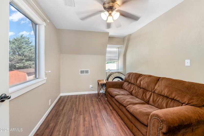 4540 Bird Lane-19