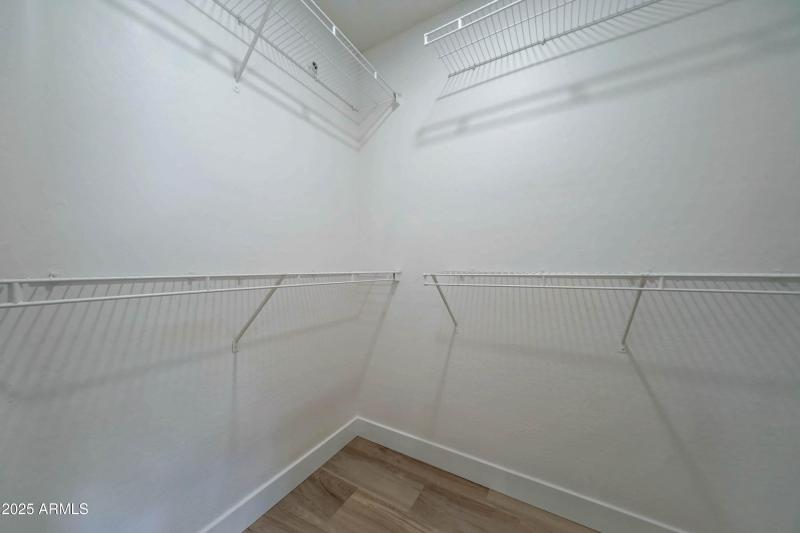 9514 w garfield st-18