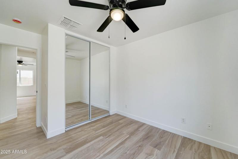 9514 w garfield st-20