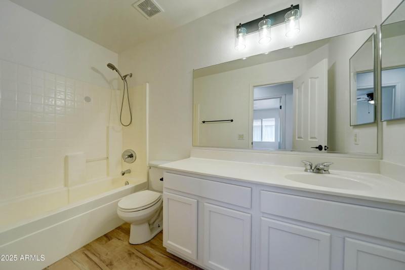 9514 w garfield st-27